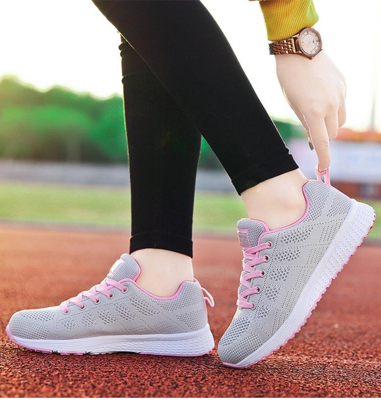 Women’s Breathable Mesh Casual Walking Sneakers